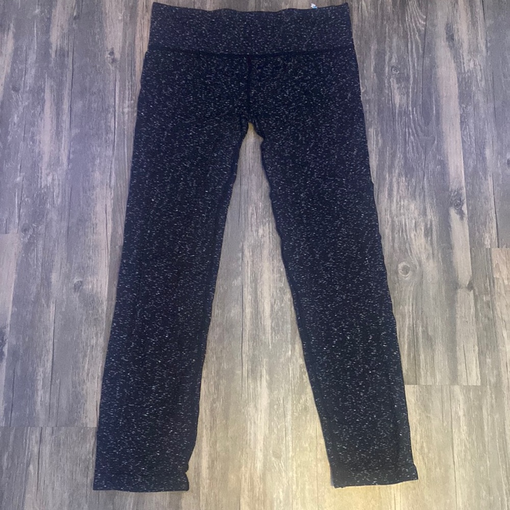 Black leggings with white mini strips Size 1